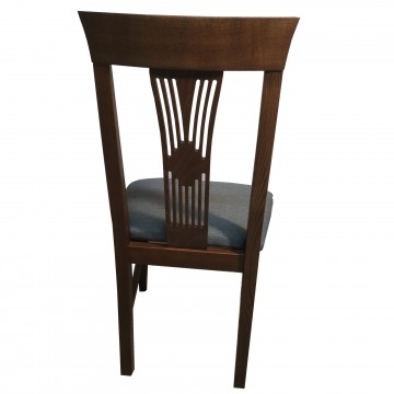 Καρέκλα τραπεζαρίας Κ68 ξύλινη σε χρώμα οξιάς καρυδιά με ψηλή σκαλιστή  πλάτη και γκρι πάτο