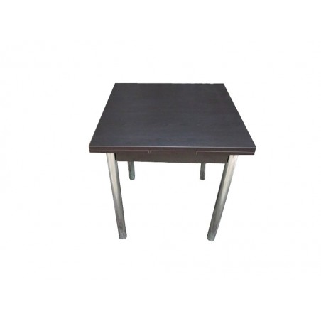 Τραπέζι επεκτεινόμενο από μελαμίνη σε βέγκε χρώμα και με μεταλλικά πόδια σε inox χρώμα διαστάσεων 70/120/70*75εκ.