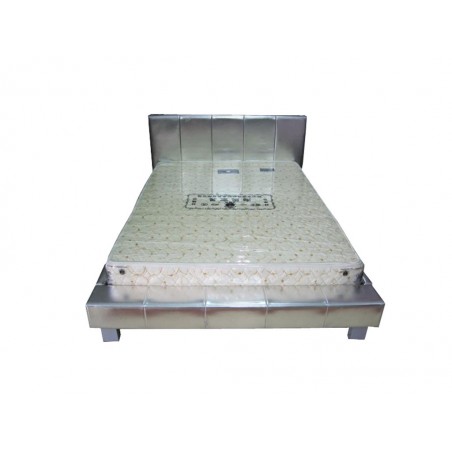 Κρεβάτι δερμάτινο ημίδιπλο 120*200*92 cm σε ασημί χρώμα και σκελετό από ξύλο οξιάς και ξύλινα πόδια